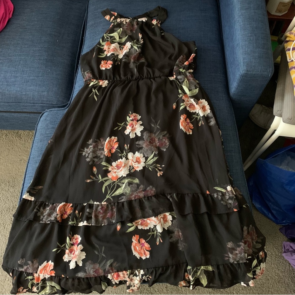 XHILARATION Black Floral Halter-Neck Dress